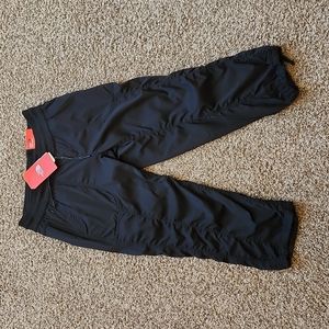 North Face Aphrodite 2.0 Capri Med Blk